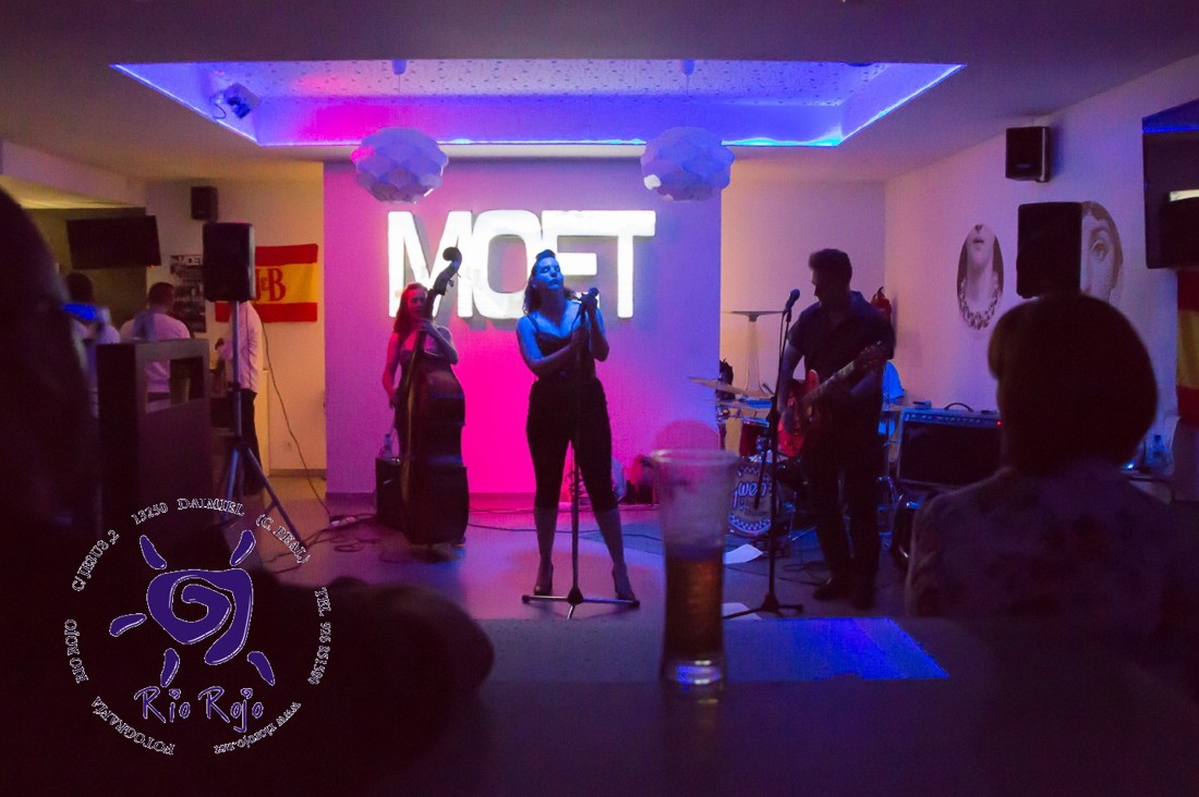 RioRojo con Gween0010