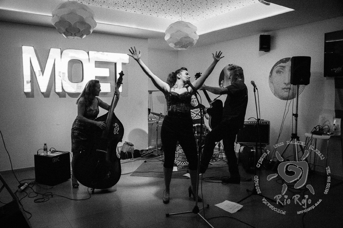 RioRojo con Gween0023